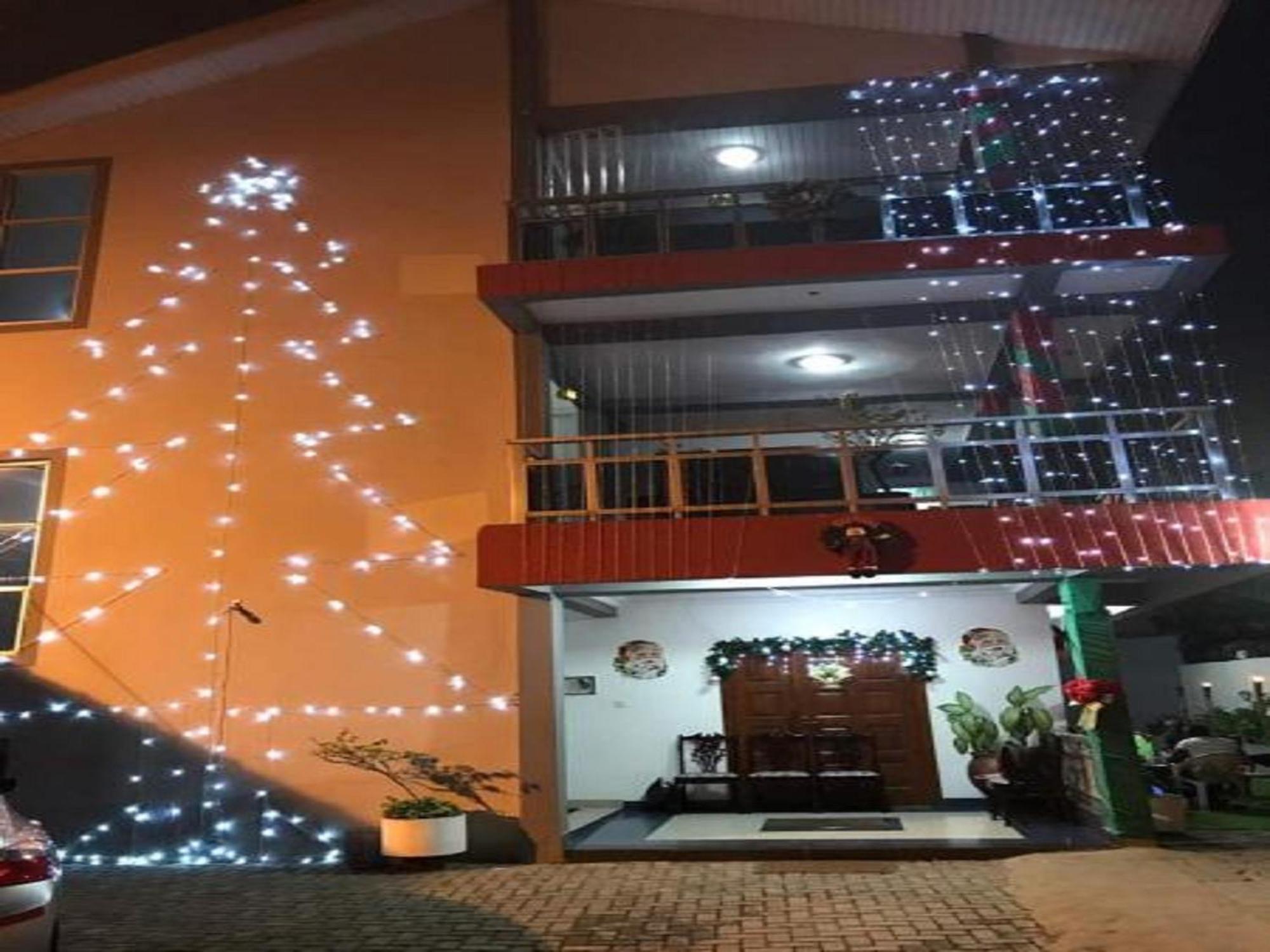 Van Der Salle Accra Exteriör bild