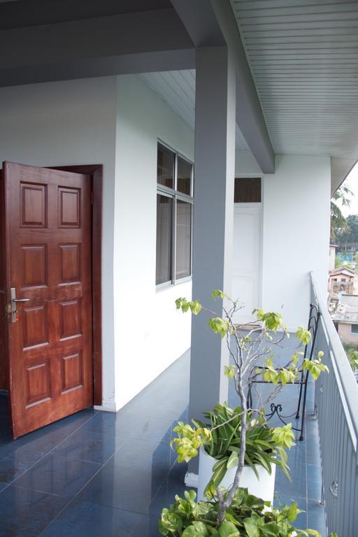 Van Der Salle Accra Exteriör bild